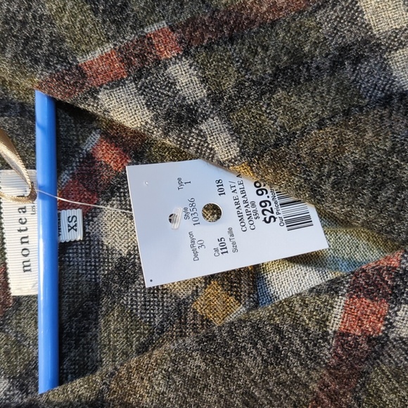 New Plaid Dress - Picture 3 of 4